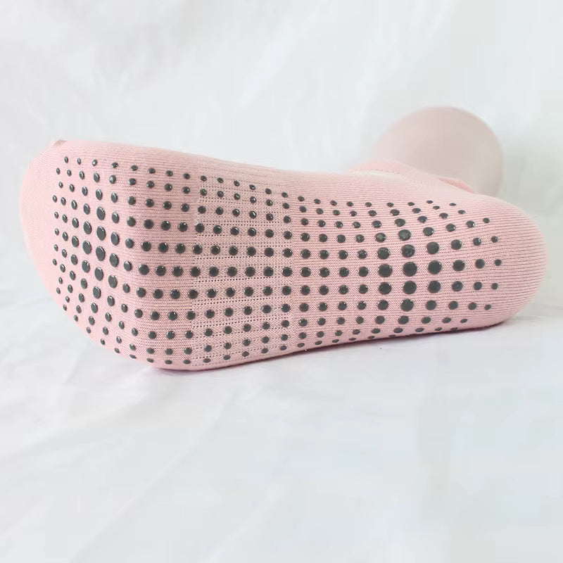 SilkStep™ No-Slip Invisible Socks – 6 Pcs