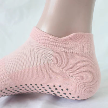 SilkStep™ No-Slip Invisible Socks – 6 Pcs